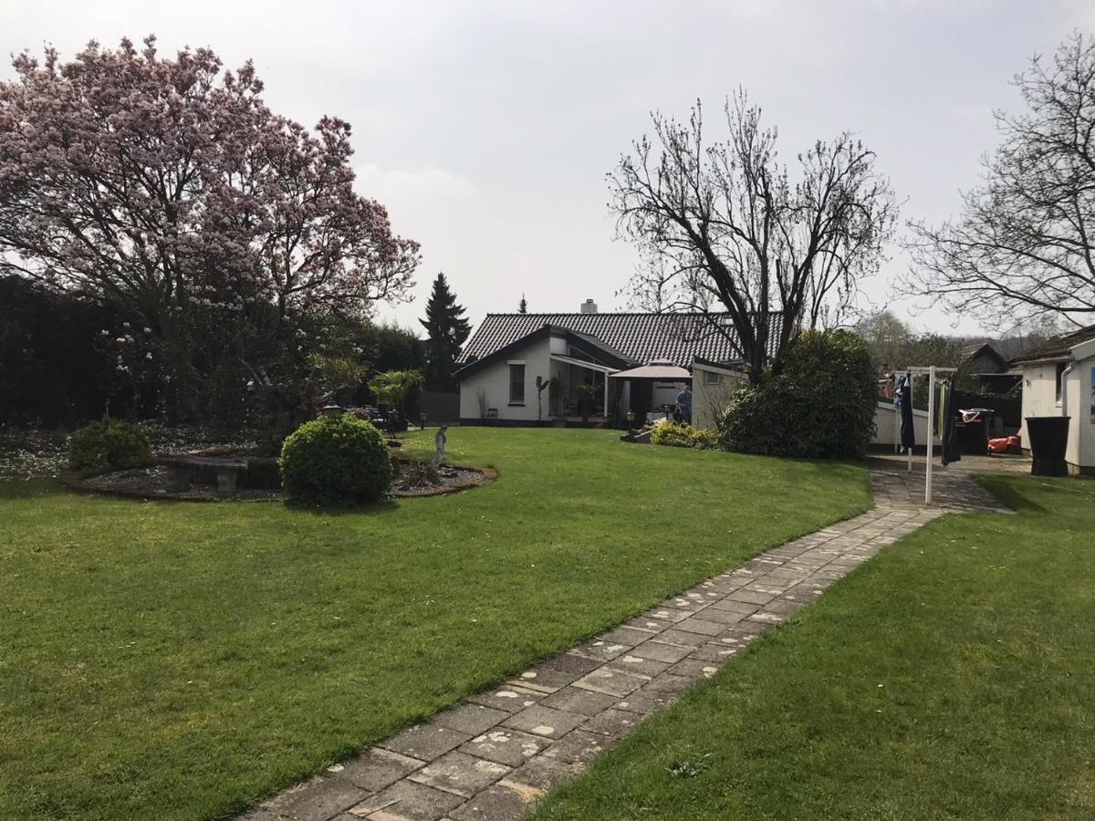 B & B Het Draakje Beesel Exterior foto